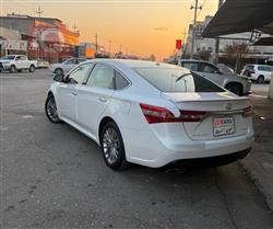 تويوتا أفالون